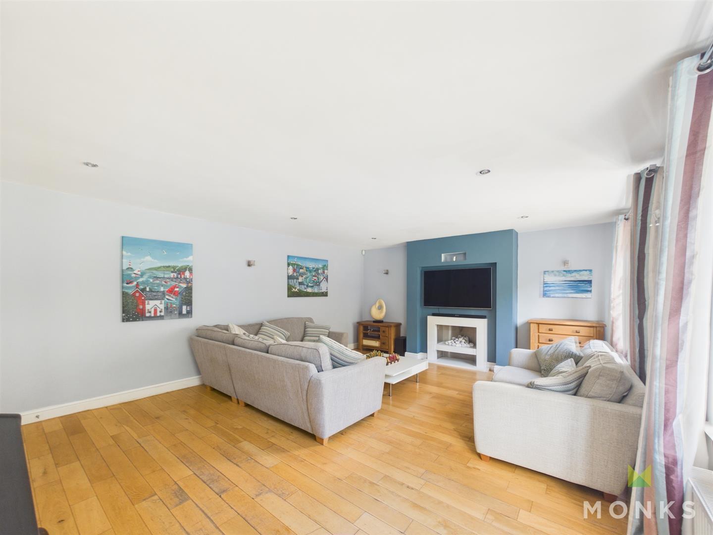 3 Lexington Avenue, Shrewsbury, SY2 6SR SSTC 3 Lexington Avenue, Shrewsbury, SY2 6SR SSTC